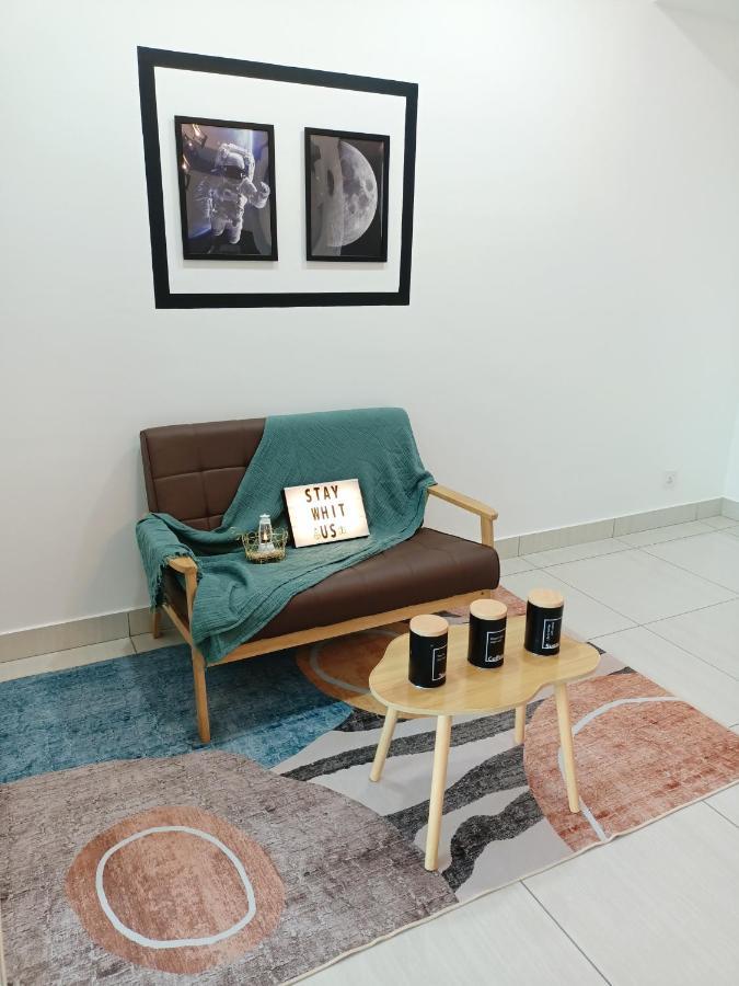 C1113 Almas Suites Galaxy Space Netflix By Stay 누사자야 외부 사진
