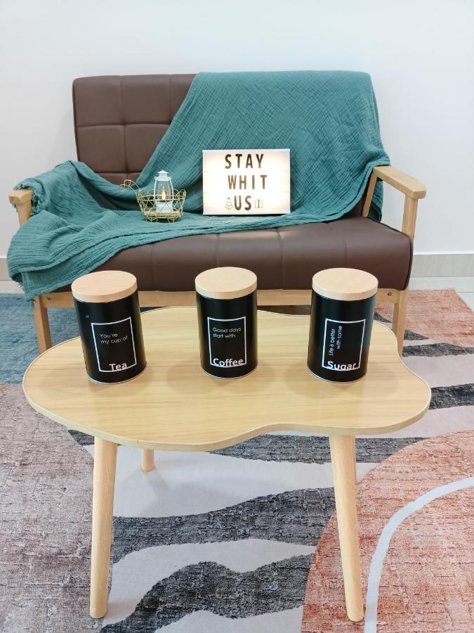 C1113 Almas Suites Galaxy Space Netflix By Stay 누사자야 외부 사진